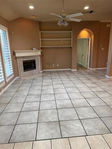 Building Photo - 1131 Indy Cir