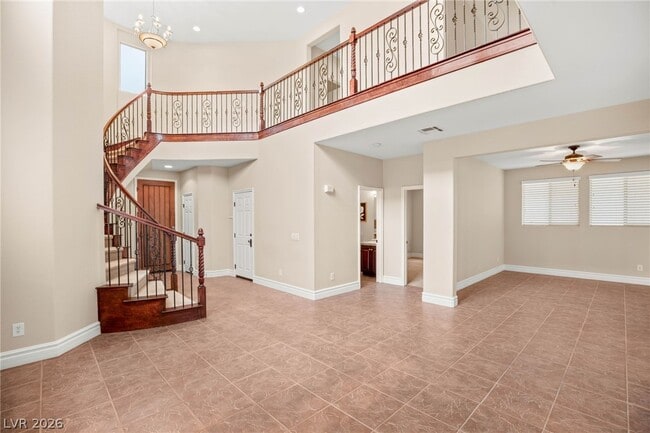 Building Photo - 973 Via Stellato St