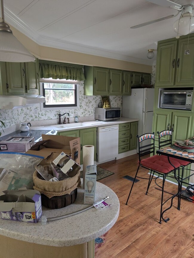 Building Photo - 1019 Riser Rd