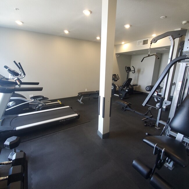 Building Photo - 476 Enterprise Blvd