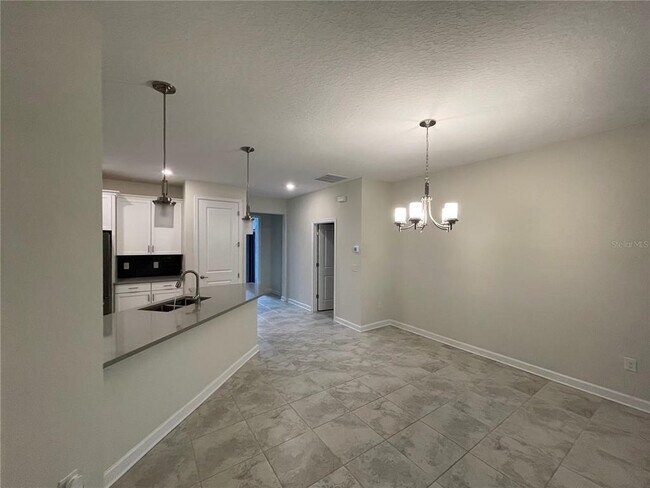 Building Photo - 502 Brunswick Dr