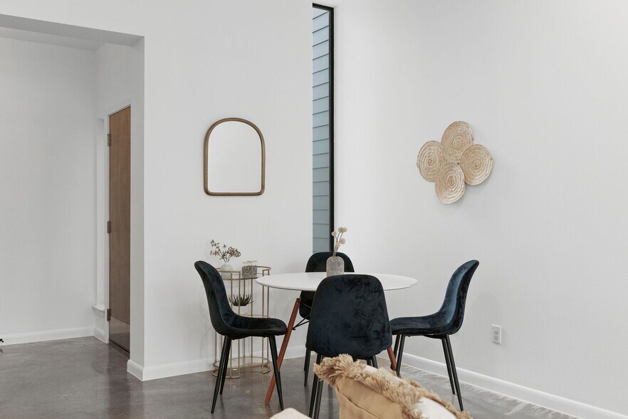 Building Photo - 312 Ashley Dawn Ln