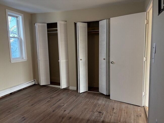 Building Photo - 36 Cork St