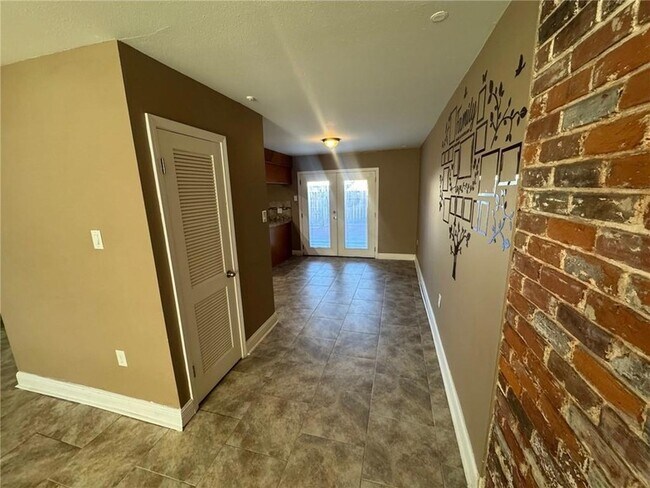 Building Photo - 309 Cherry Blossom Ln