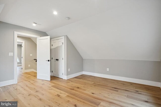Building Photo - 3901 New Hampshire Ave NW