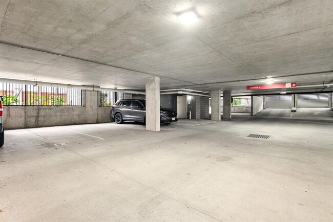 Building Photo - 300 St Joseph Pkwy