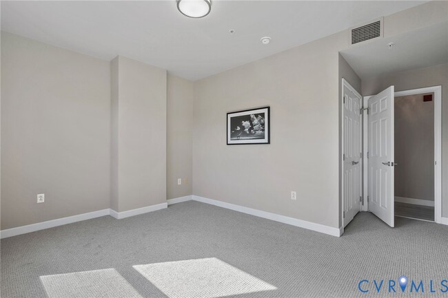 Building Photo - 4820 Old Main St