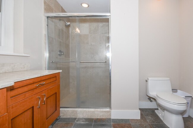 Building Photo - 603 Westgate Ave