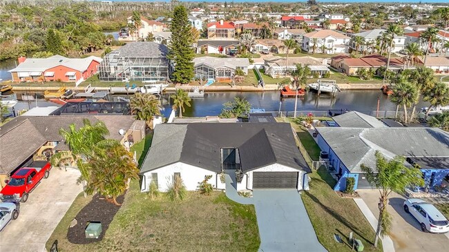 Building Photo - 9920 San Mateo Way