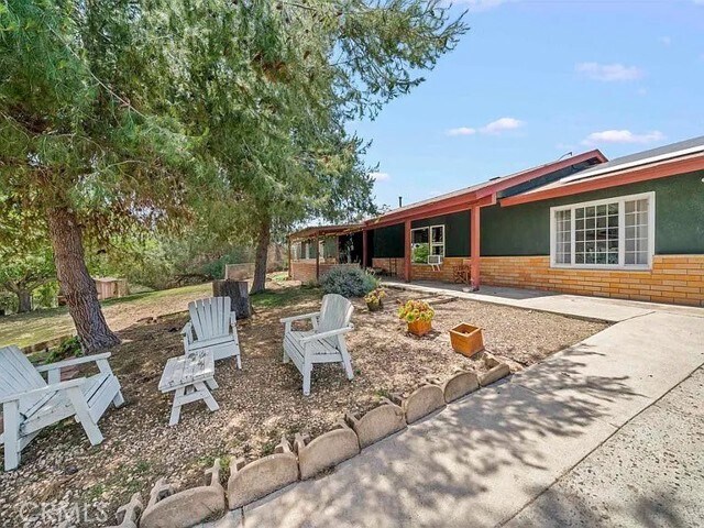 Building Photo - 1644 Cuatro Ln