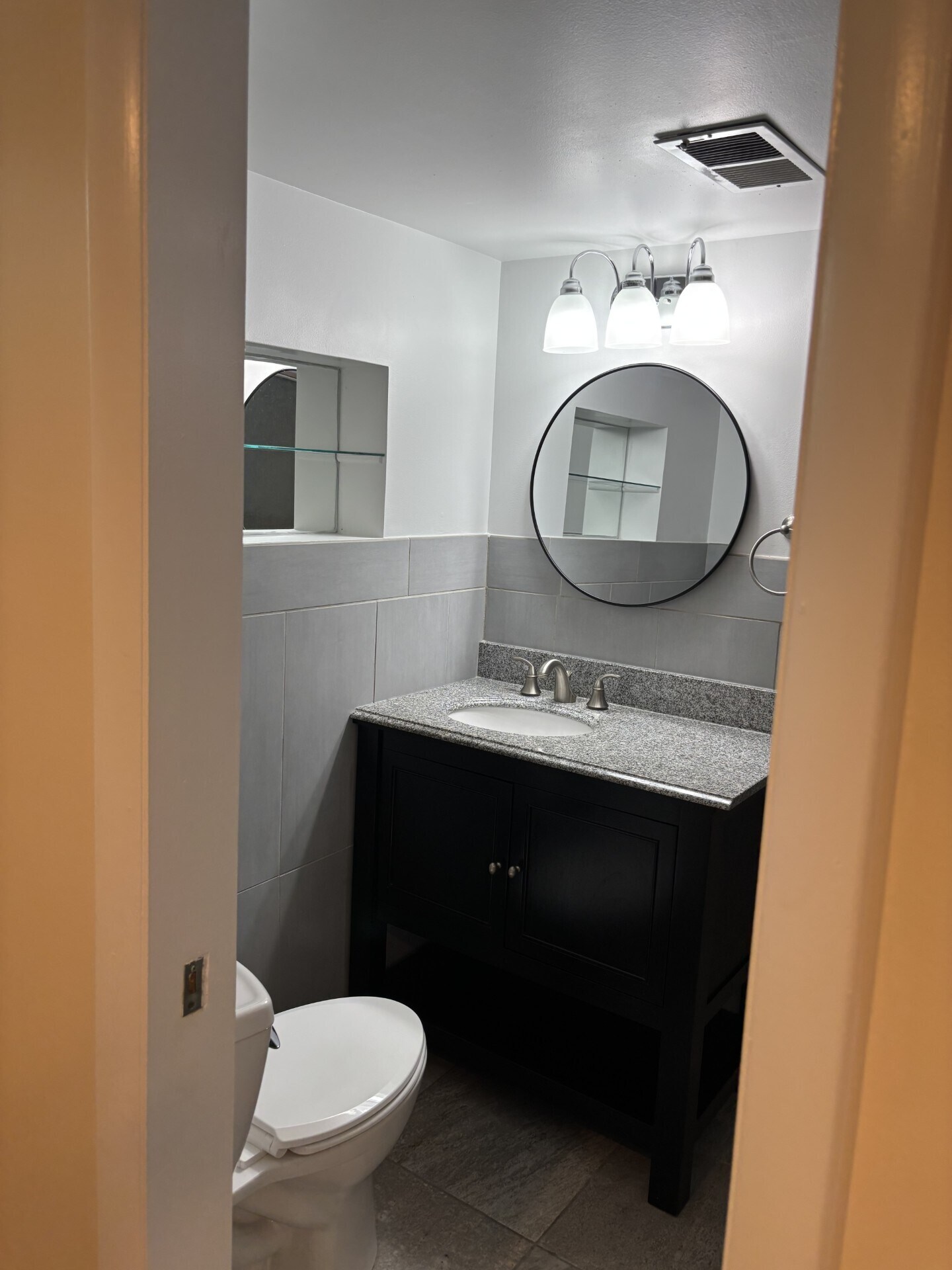 Basement Bathroom - 48 Hope Rd