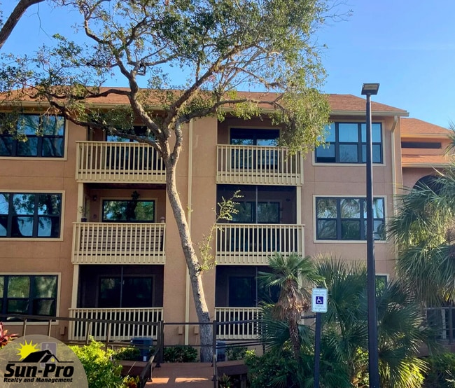 Primary Photo - 1401 S Palmetto Ave