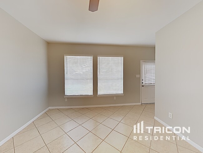 Building Photo - 21147 Sprouse Cir