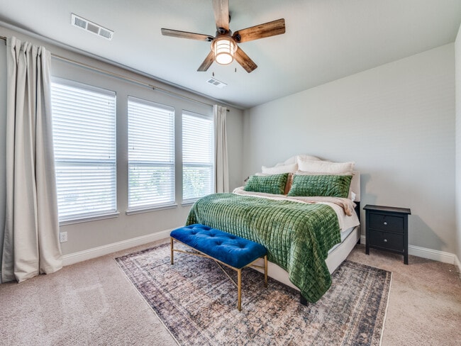 Building Photo - 4409 Hazeltine Hills Dr