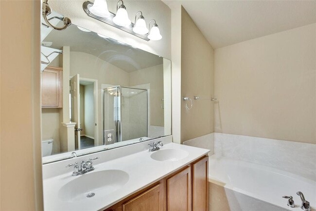 Building Photo - 210 Lollipop Ln
