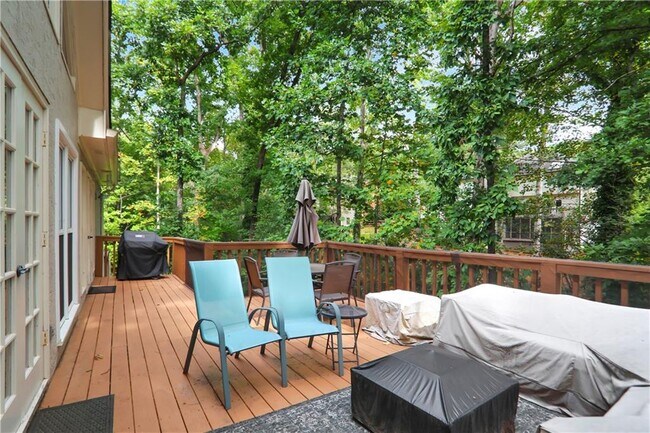 Building Photo - 745 Winterwind Way