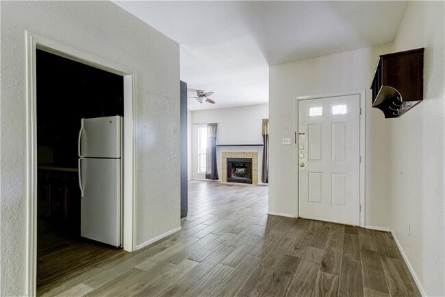 Building Photo - 4406 Avenue A