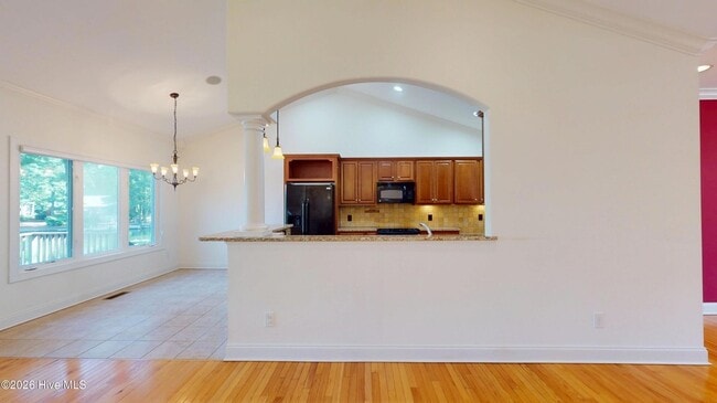 Building Photo - 110 Josephs Point