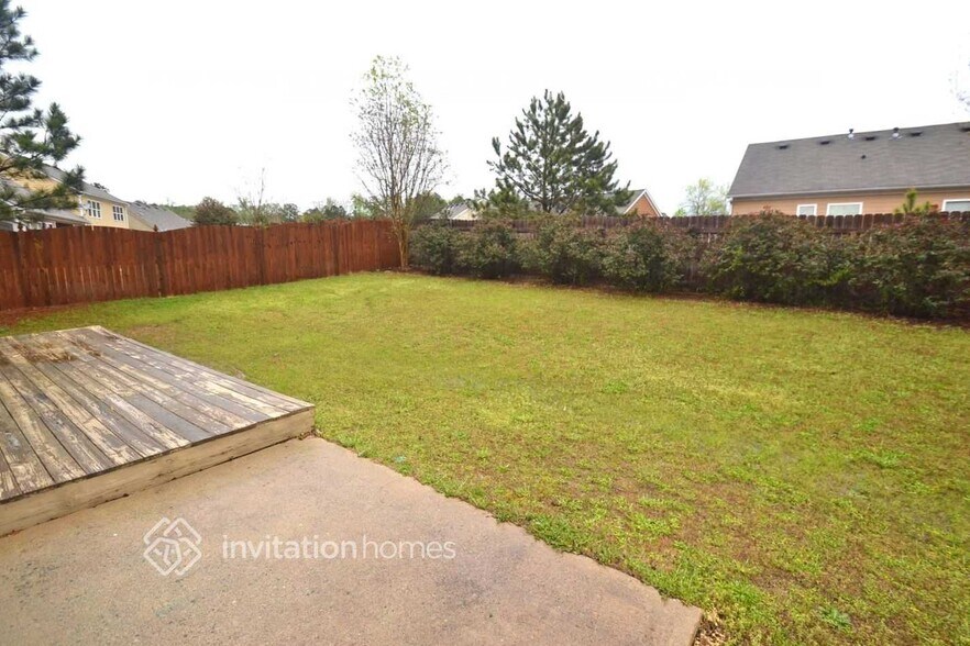 Building Photo - 1083 Gather Dr
