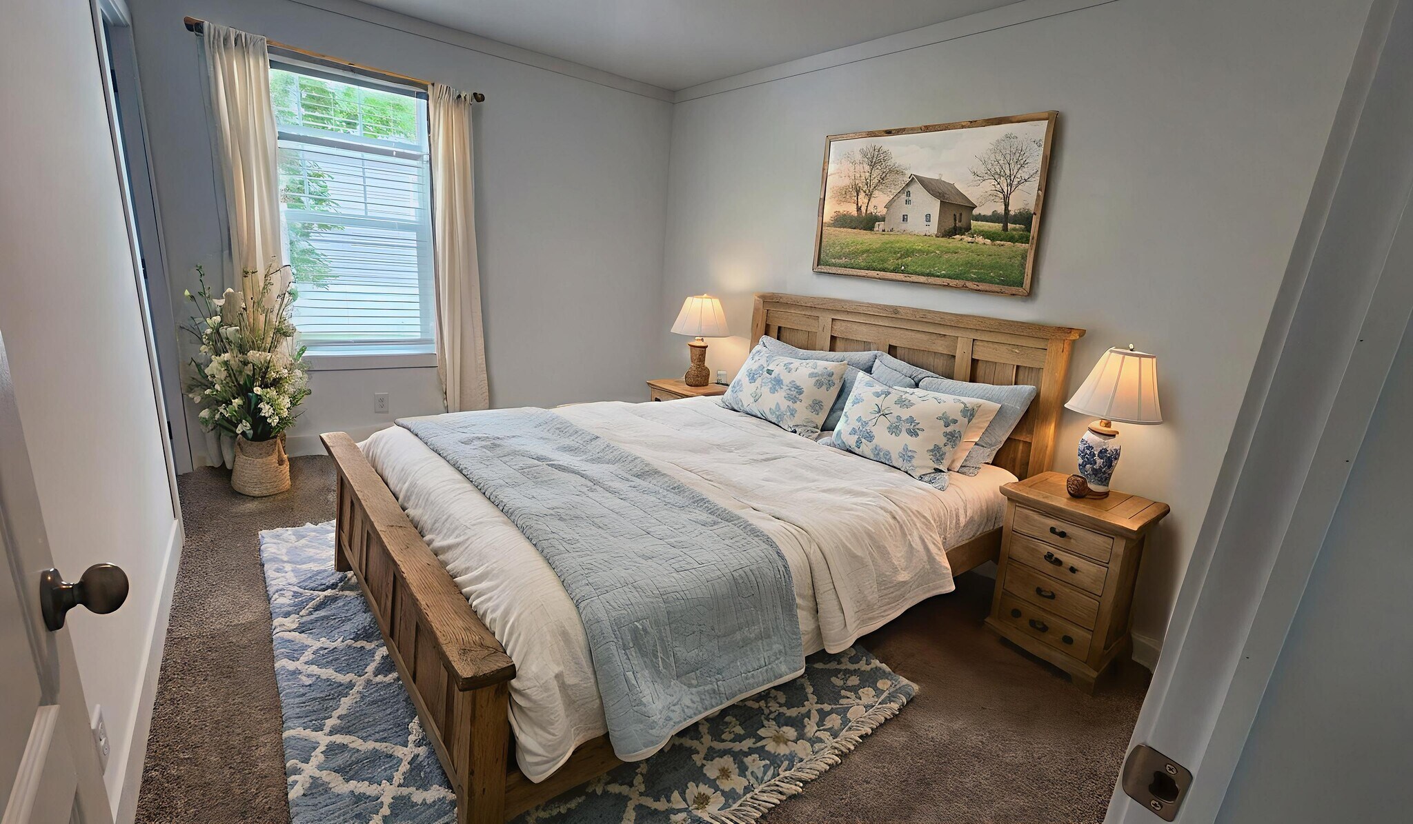 Building Photo - 3735 Pinoak St