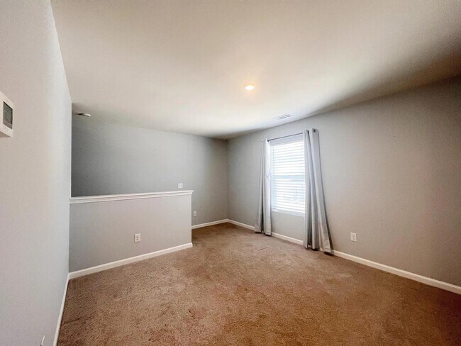 Building Photo - 103 Brinkleys Ln