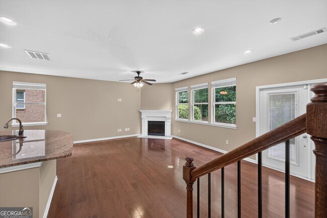 Building Photo - 1572 Lenox Overlook Rd