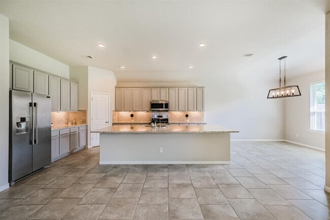 Building Photo - 18222 Sunniberg Ct