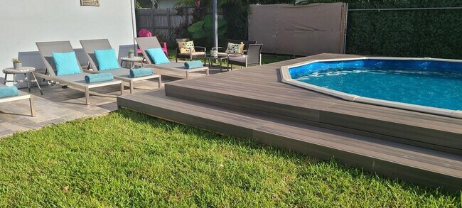 Building Photo - 1510 S 20th Ave