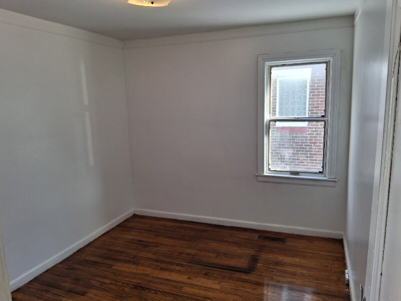 Building Photo - 20269 Elkhart St