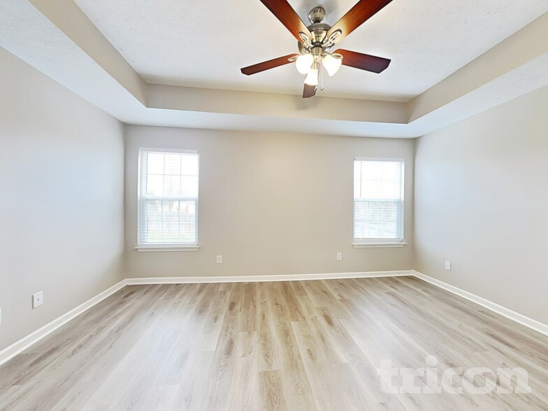 Building Photo - 1811 Packard Ct