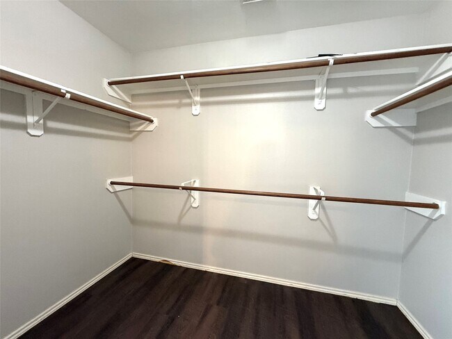 Building Photo - 9106 Reagan Meadow Ct