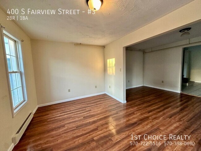 Building Photo - 400 S Fairview St