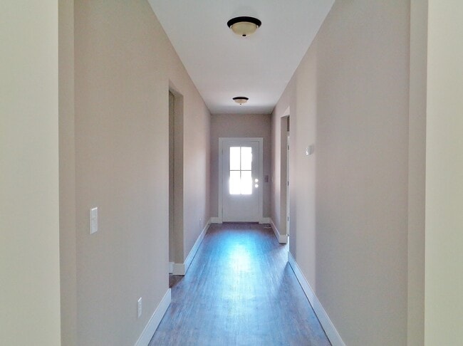 Building Photo - Home for Rent in Tuscaloosa, AL... Available to View Now!!!