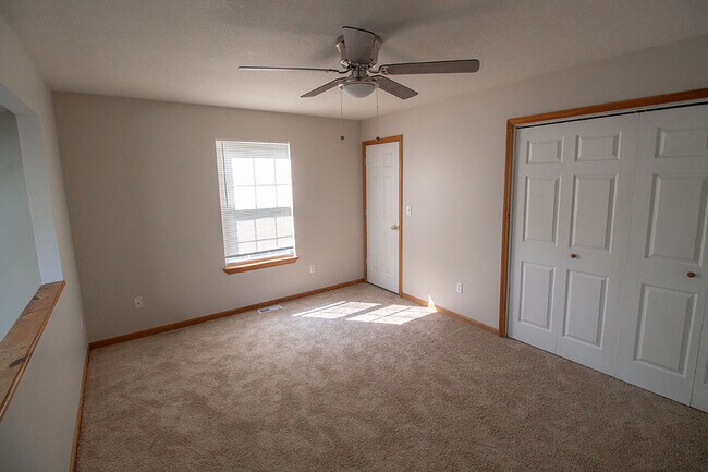 Building Photo - 1321 Godas Cir