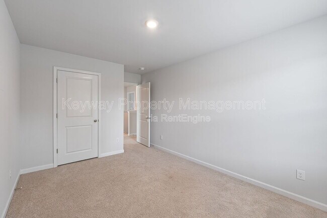 Building Photo - 1429 Deer Hollow Run