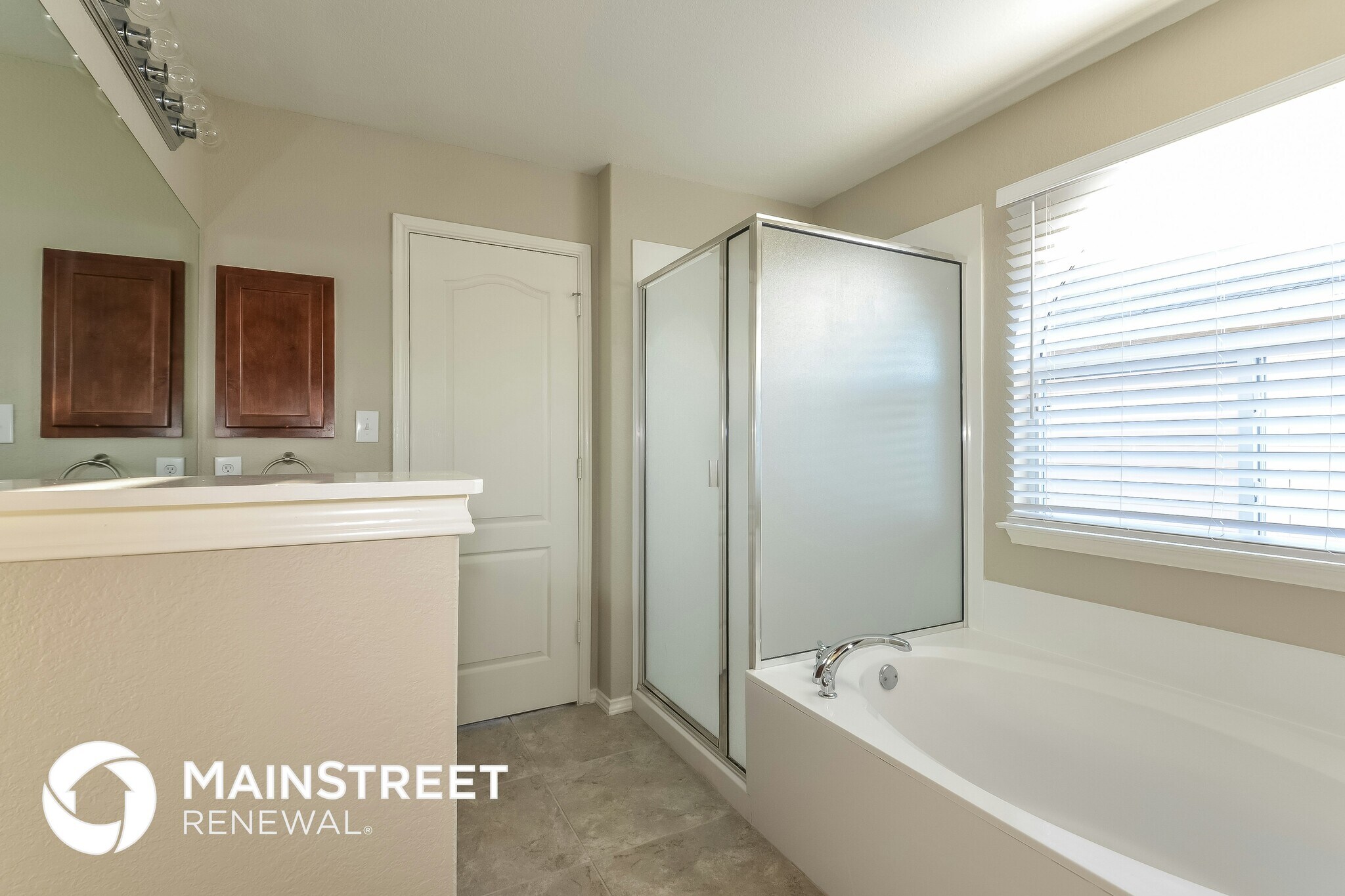 Building Photo - 4011 Bear Oak Path