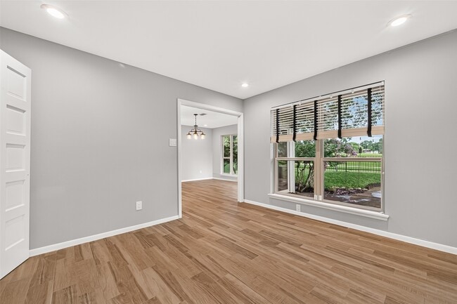 Building Photo - 2103 Winged Foot Dr