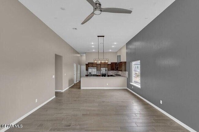 Building Photo - 12152 Sanaa Dr