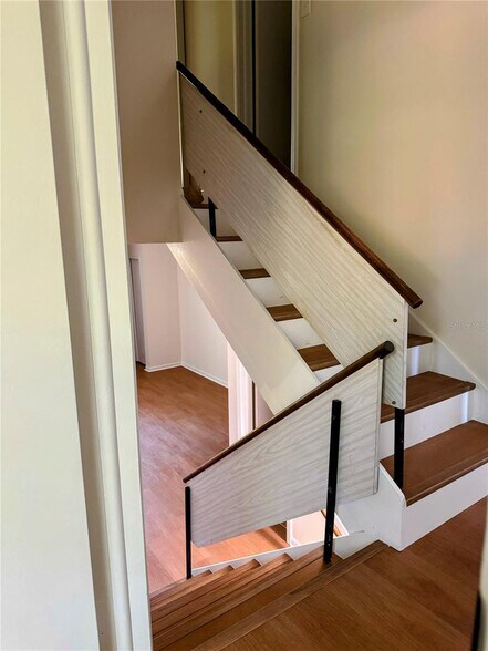 Building Photo - 4201 La Dega Ct
