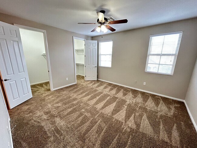 Building Photo - Beautiful 4/Bed/3Bath/2Car Two-Story Home with Loft and Office in Providence!