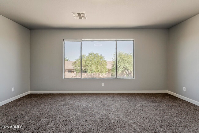 Building Photo - 21928 N Braden Rd