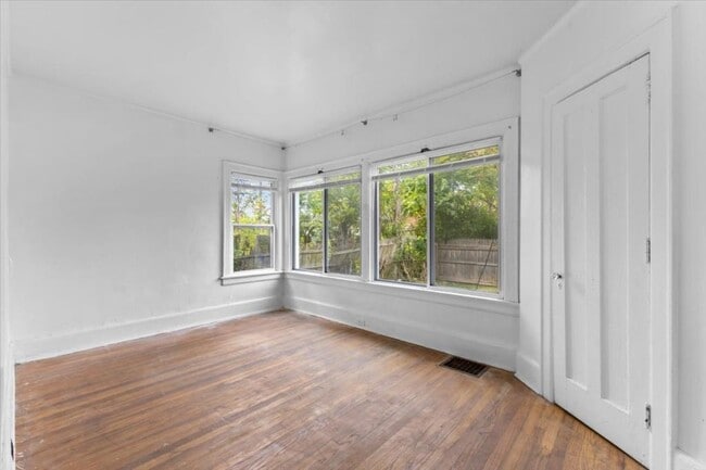 Building Photo - 1410 Glynn Ct