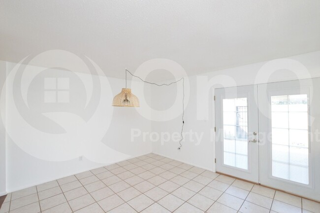 Building Photo - 4028 N Granite Reef Rd