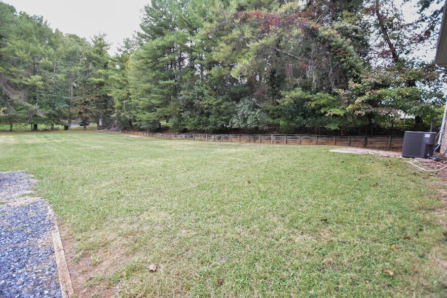 Building Photo - 2915 Confederate Ave