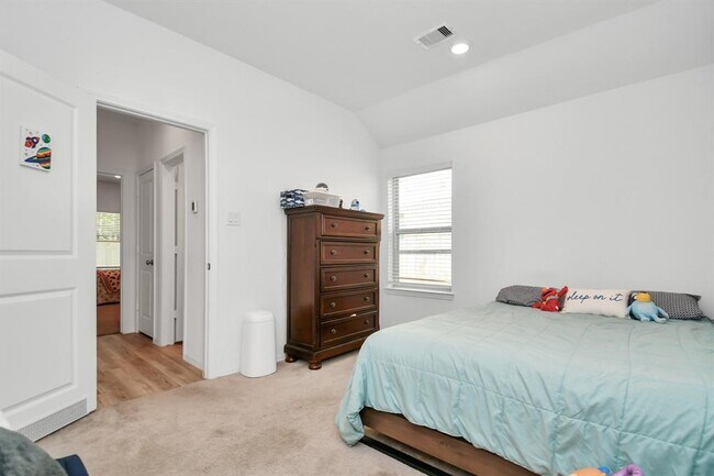 Building Photo - 16114 Long Boat Ct