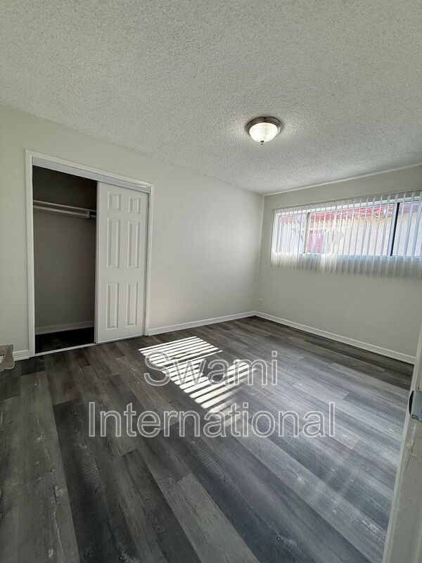 Building Photo - 13614 Doty Ave