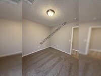 Building Photo - 7413 NW 125th St