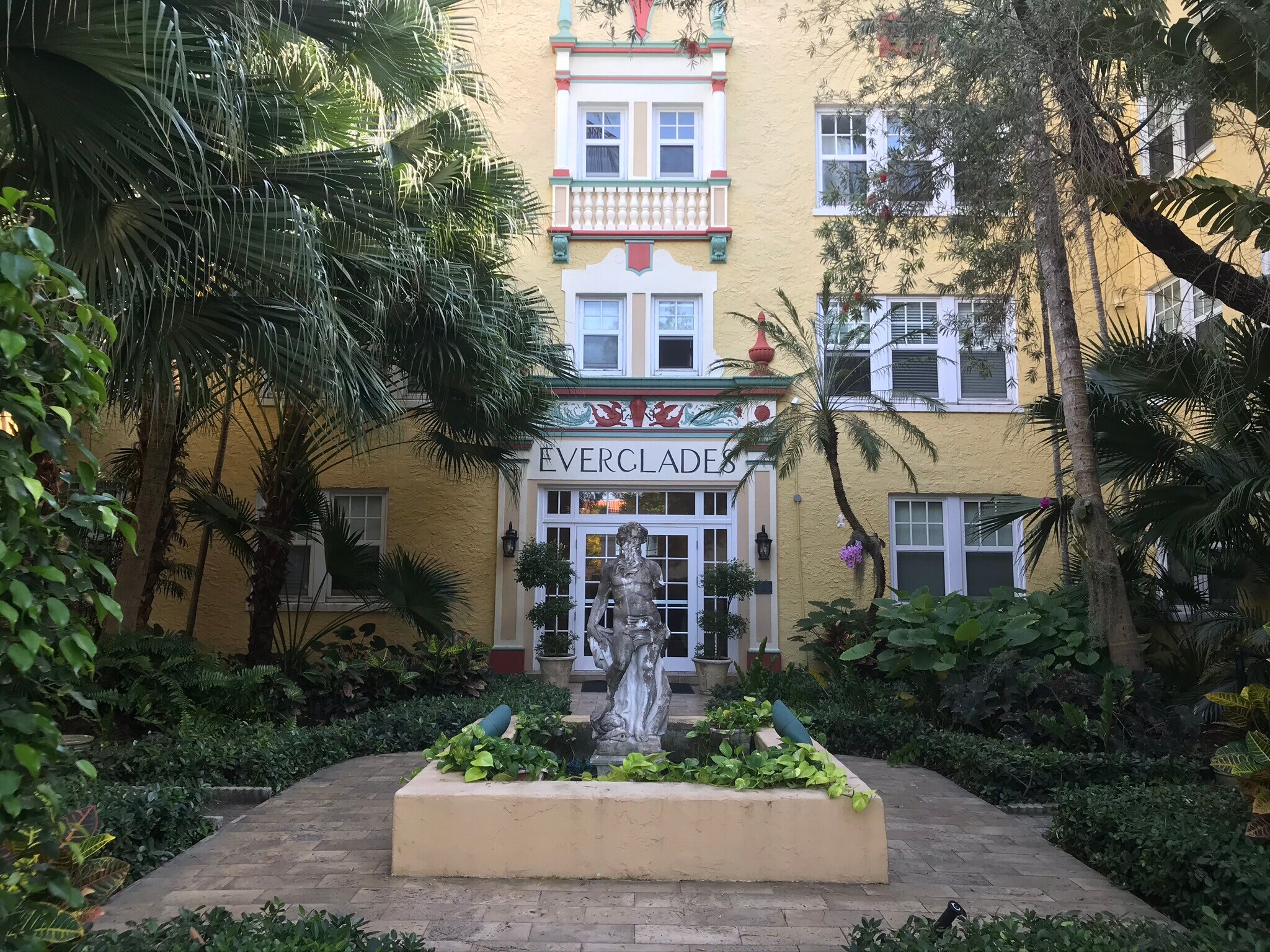 Building Photo - 536 14th St