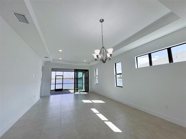 Building Photo - 5284 Barnett Cir