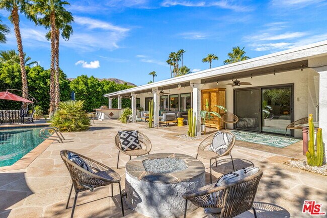 Building Photo - 73245 Bursera Way